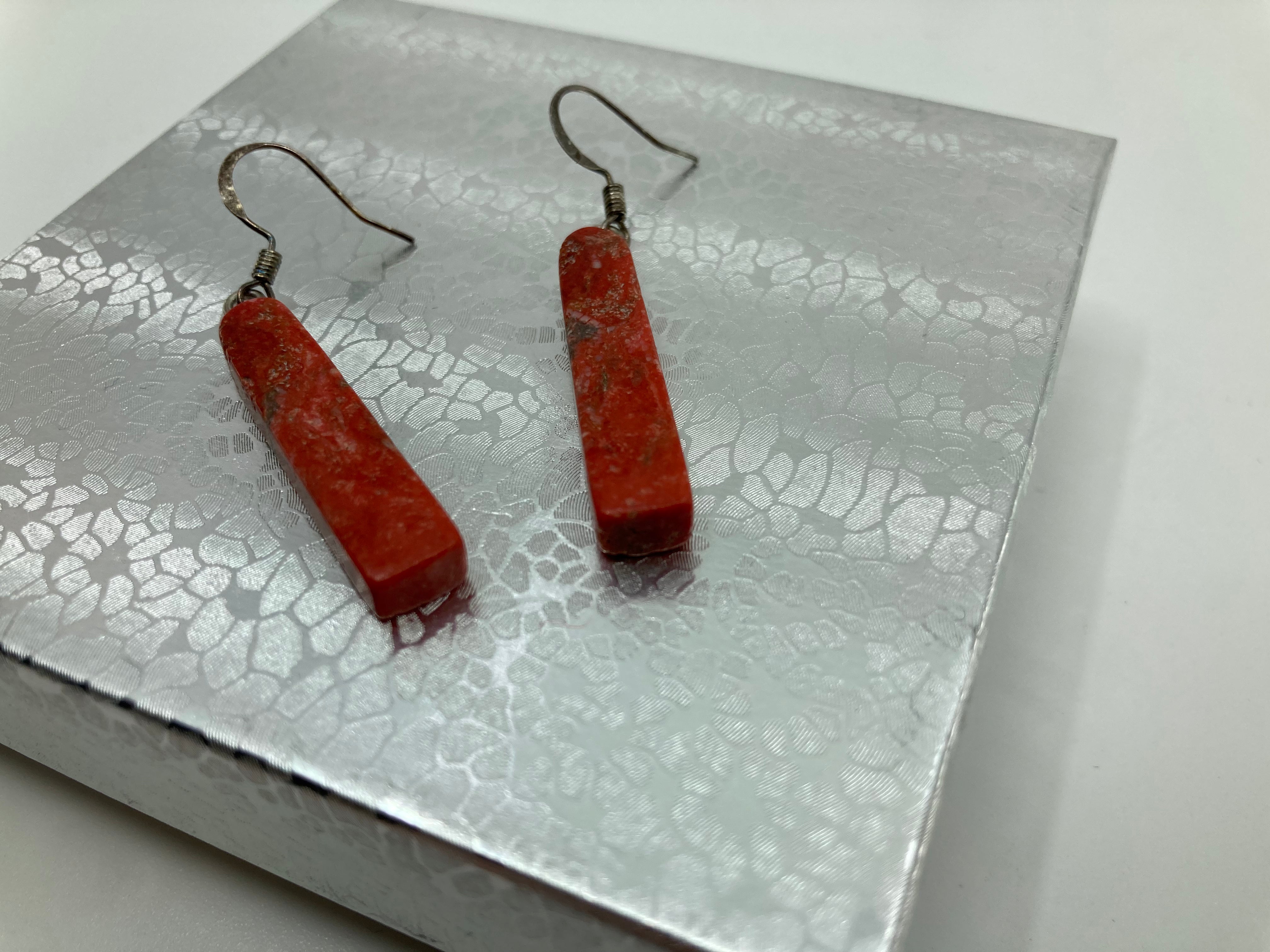 Large DuWayne Turpin Navajo Zuni Kingman Coral Bar Drop Earrings PSTPE27M