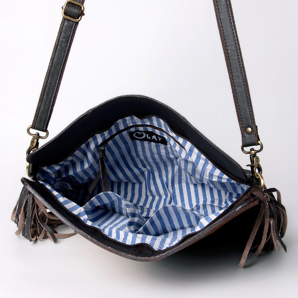 Ohlay Medium Crossbody Bag KBA107