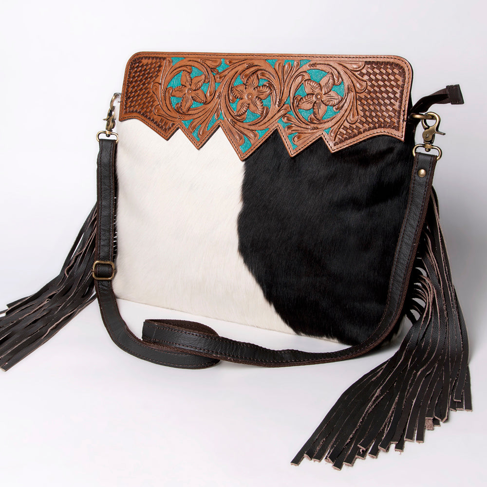 Ohlay Medium Crossbody Bag KBA107