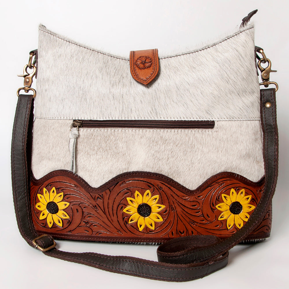 Ohlay Medium Crossbody Bag KBA125