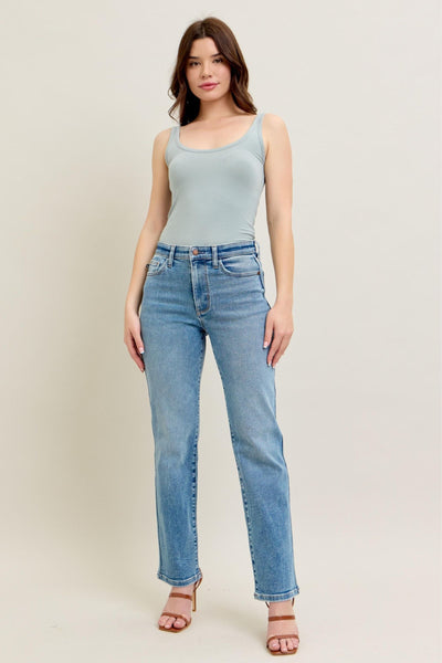 High Waist Vintage Straight Jeans - Judy Blue 8607, flattering fit, stretchy denim blend.