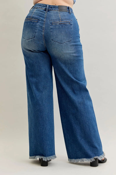 Back view of Judy Blue Jeans high waist column straight denim with back welt pockets and frayed hems