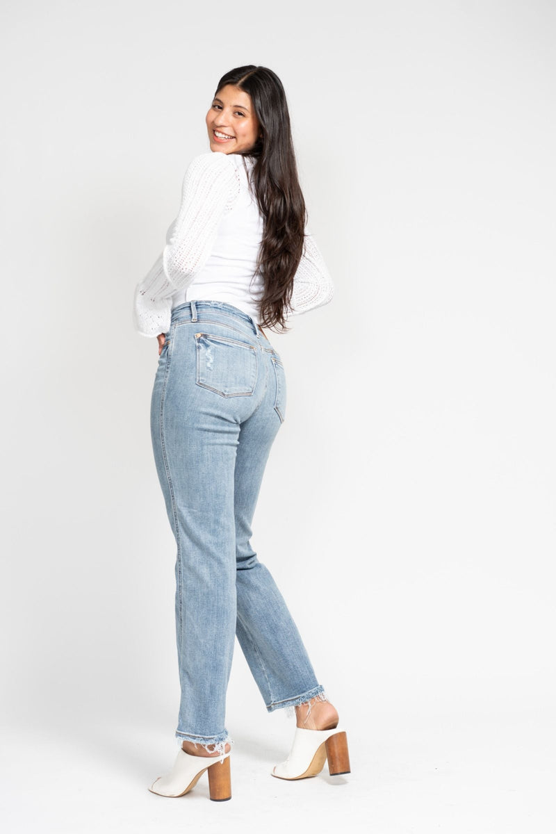 Judy Blue Jeans 82540 mid-rise cell phone pocket dad jeans with 10" rise and 32" inseam in cotton blend fabric