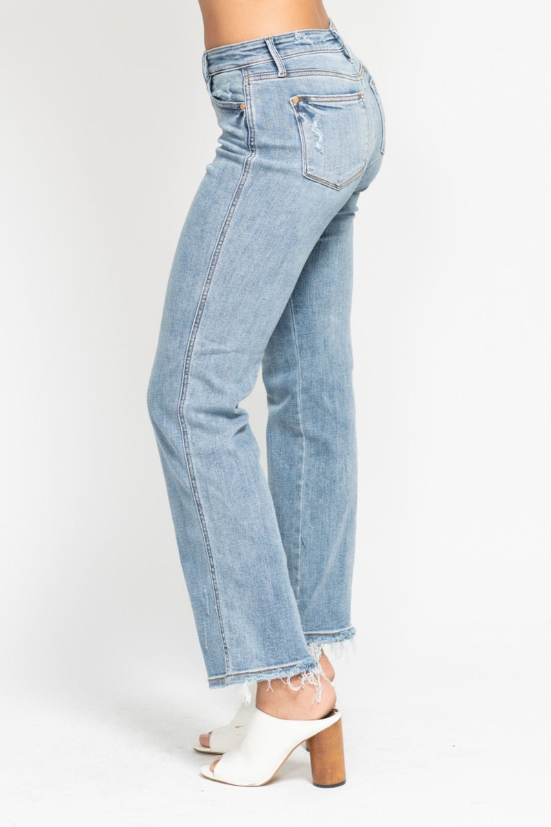 Judy Blue Jeans mid-rise cell phone pocket dad jeans with 10" rise and 32" inseam in cotton blend