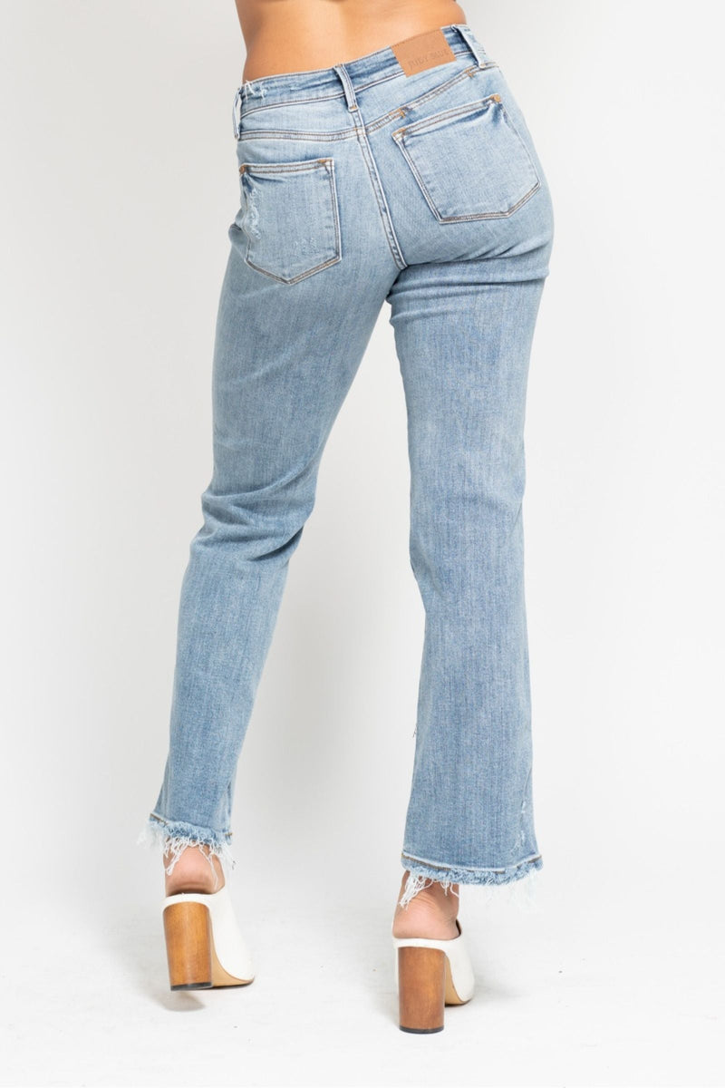 Judy Blue Jeans 82540 mid-rise cell phone pocket dad jeans with 10" rise and 32" inseam in cotton blend fabric