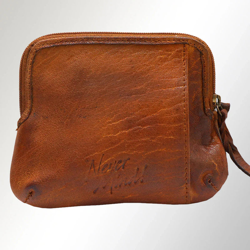 Never Mind Coin purse in full grain leather with YKK zipper and vintage hand-dyed finish