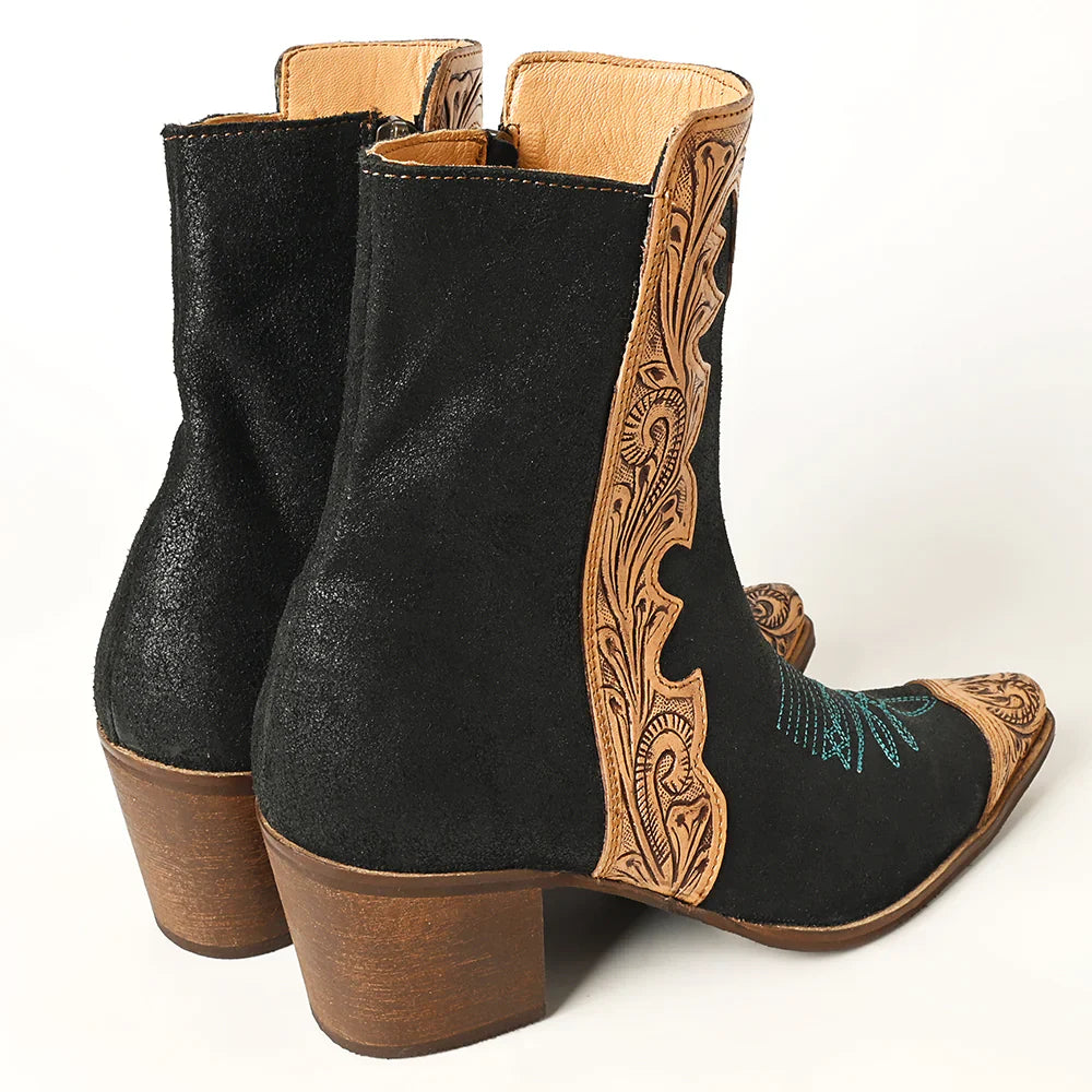 American Darling Boots ADFT164, handcrafted leather, detailed hand-tooled design, full-grain suede.