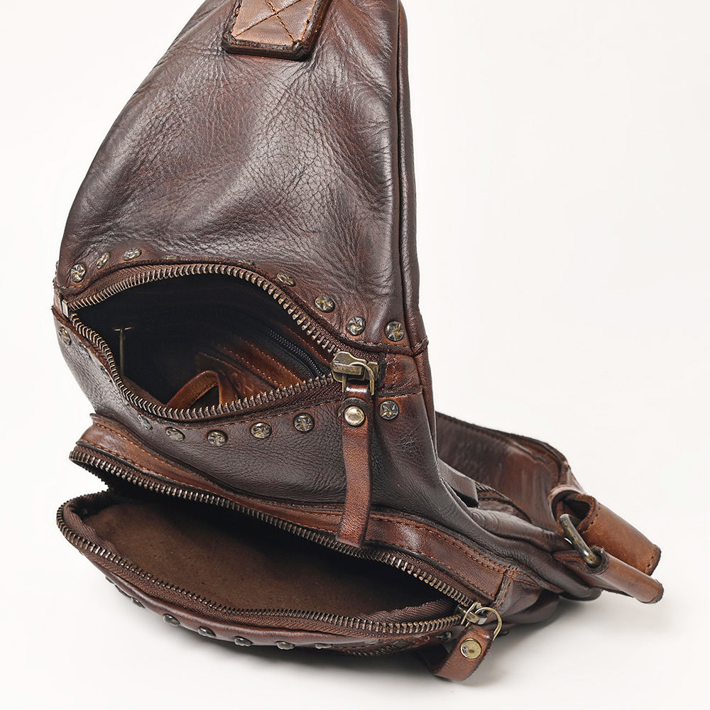 Spaghetti Western Backpack SWC191BRN made of handcrafted leather from Brazil, Argentina, and Italy, assembled in Mexico.