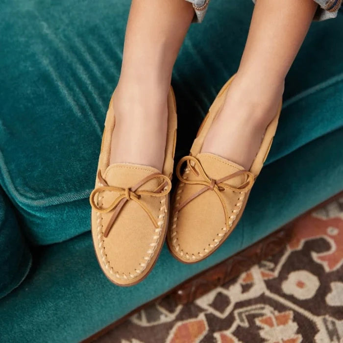 Minnetonka PILE LINED HARDSOLE moccasins with genuine suede and durable rubber sole.