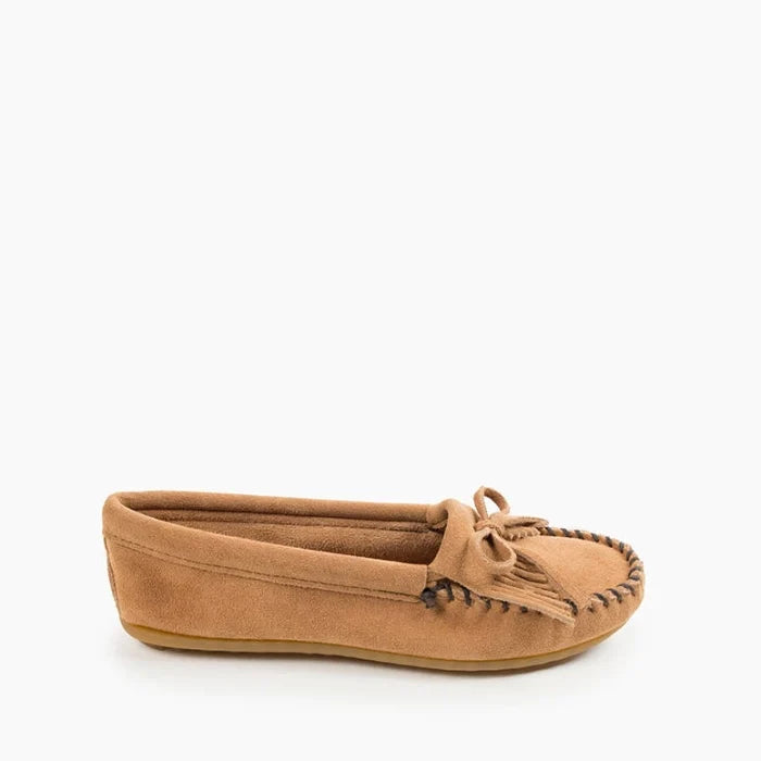 Minnetonka Kilty Hardsole 2 moccasins in premium suede leather with durable hardsole.