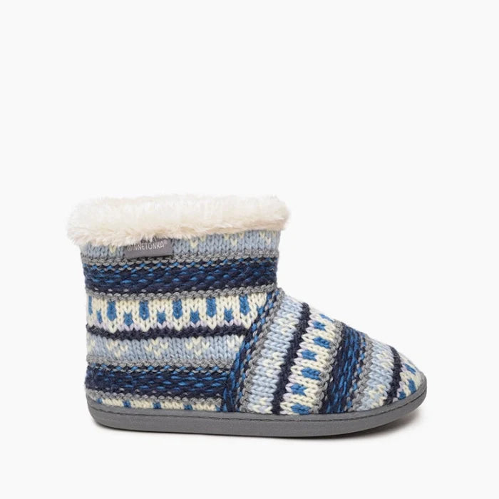 Pre Order Minnetonka BETTY Memory Foam Slippers with knit design and soft pile lining.