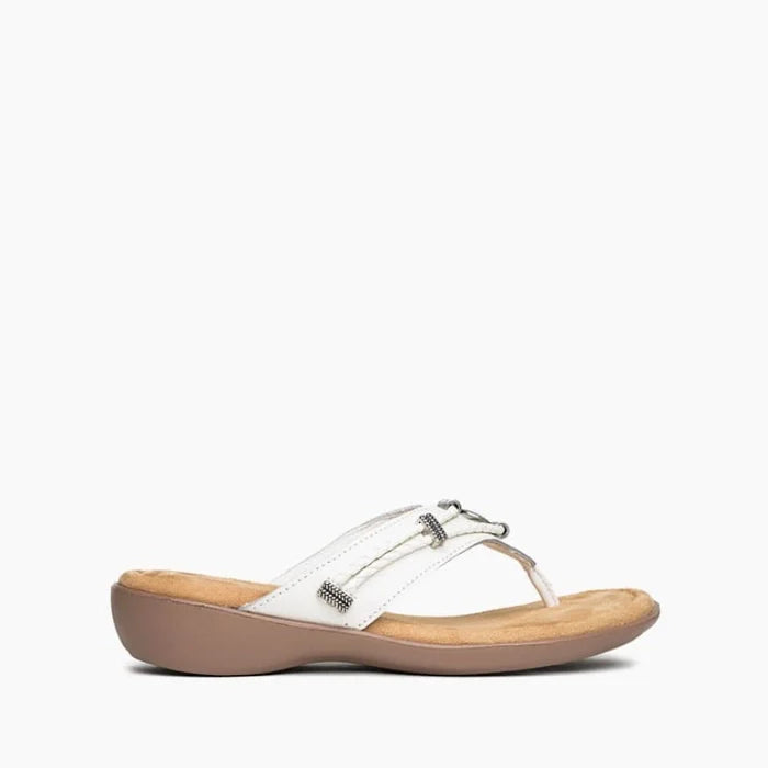 Pre Order Minnetonka SILVERTHORNE 360° sandal featuring memory foam, metal ornaments, and EVA sole.