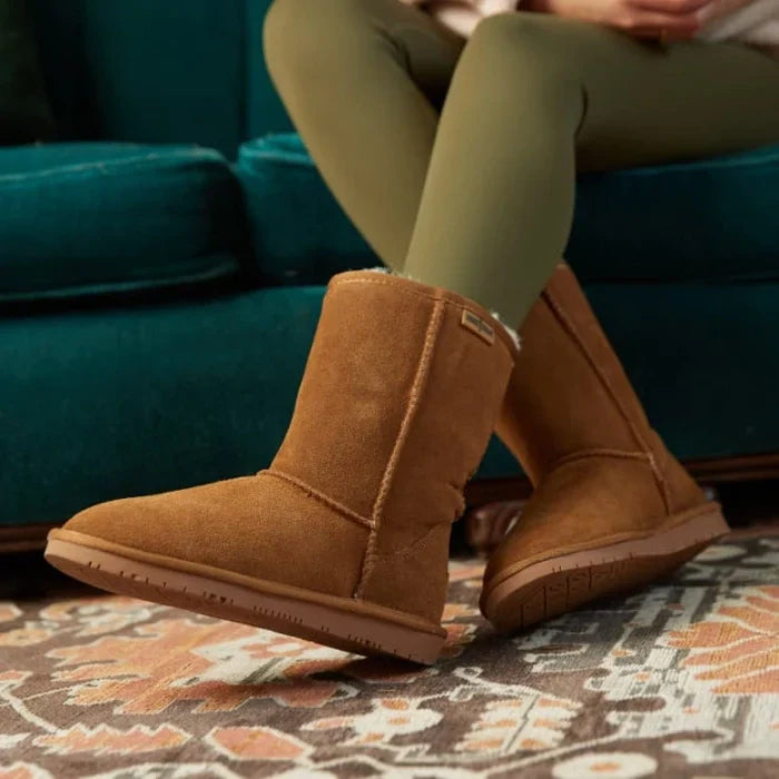 Pre Order Minnetonka OLYMPIA SHOES sheepskin boots with suede upper and rubber sole.