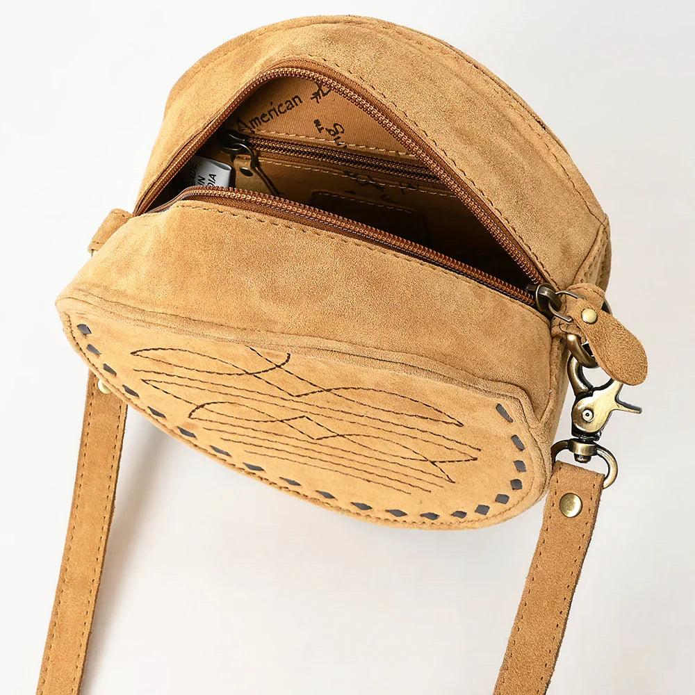 American Darling Canteen Bag ADBGA620B made of genuine suede leather with adjustable strap and antique metal fittings.