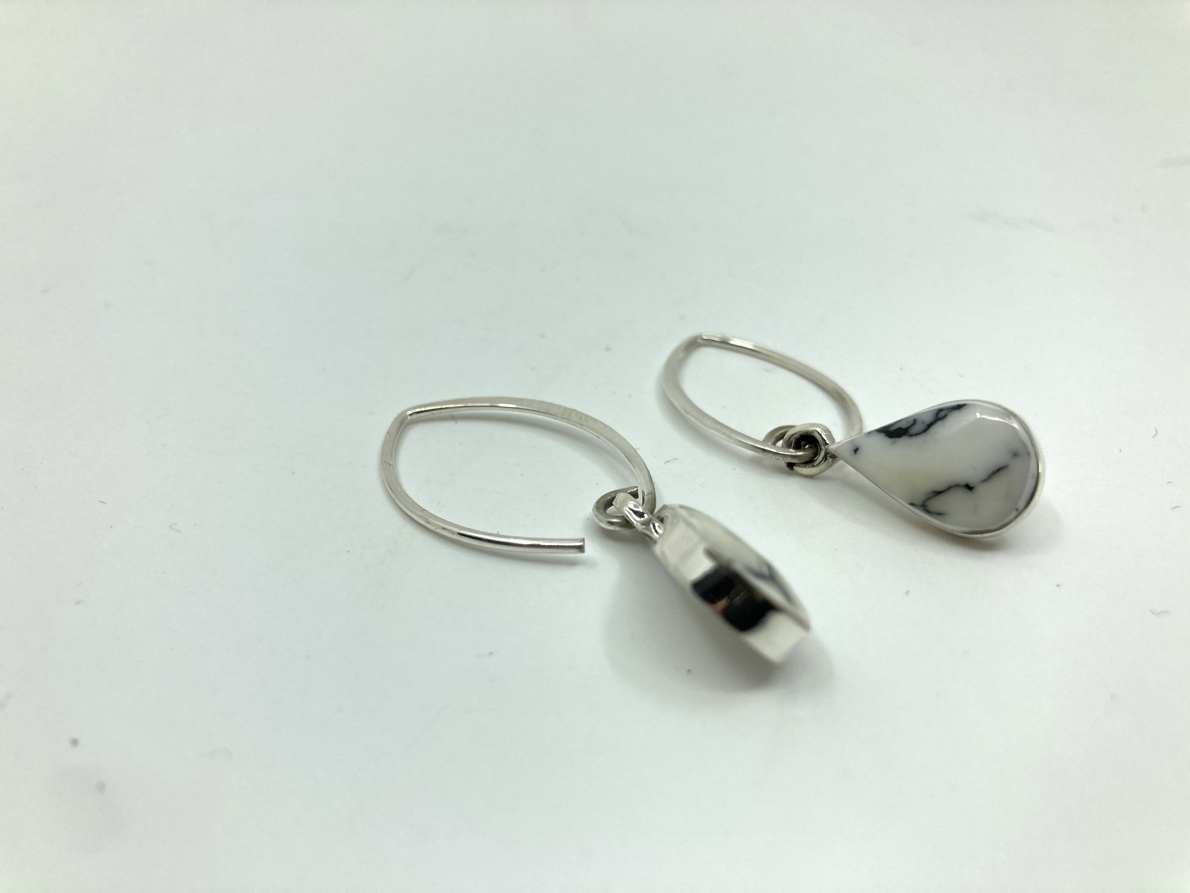 Handmade Sterling Silver and Howlite Hook Earrings PSTPE55A