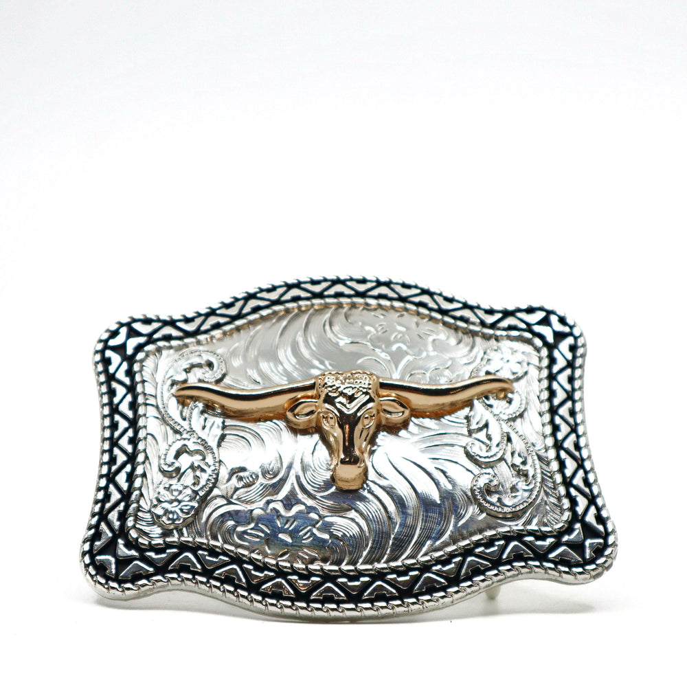 Decorative belt buckle with engraved silver background and gold longhorn bull design