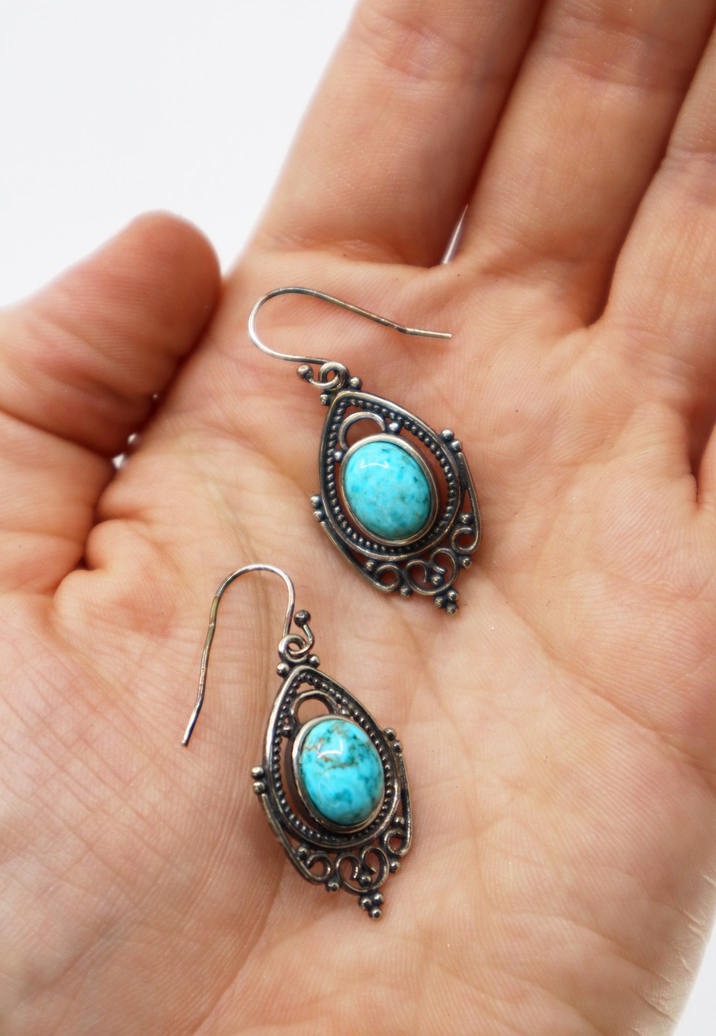 Handmade 925 Sterling Silver Turquoise Drop Dangle Earrings PSTPE02