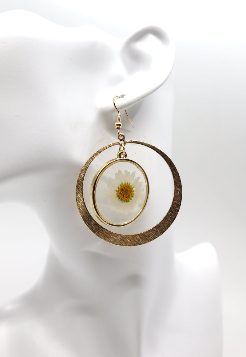 White Daisy Pressed Resin Earrings