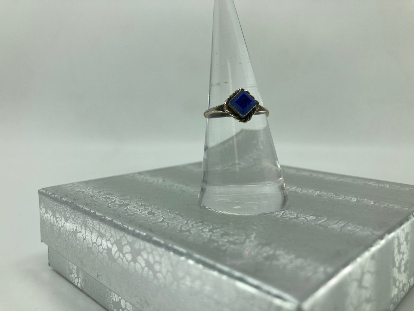 Handmade Sterling Silver Blue Stone Ring Size 6.5 PSTPR25