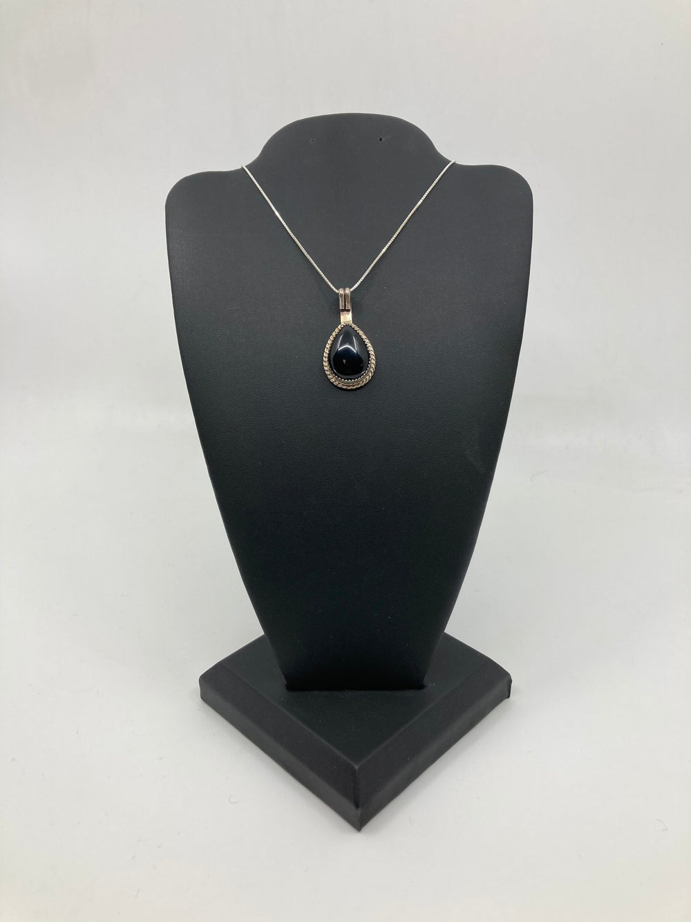 Sterling Silver Onyx Tear Drop Necklace PSTPN09