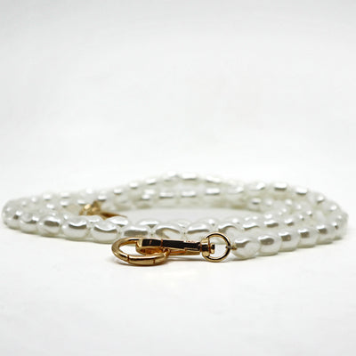 Glitter pearl phone lanyard with gold clasp and anti-lost patch for universal phone case fit