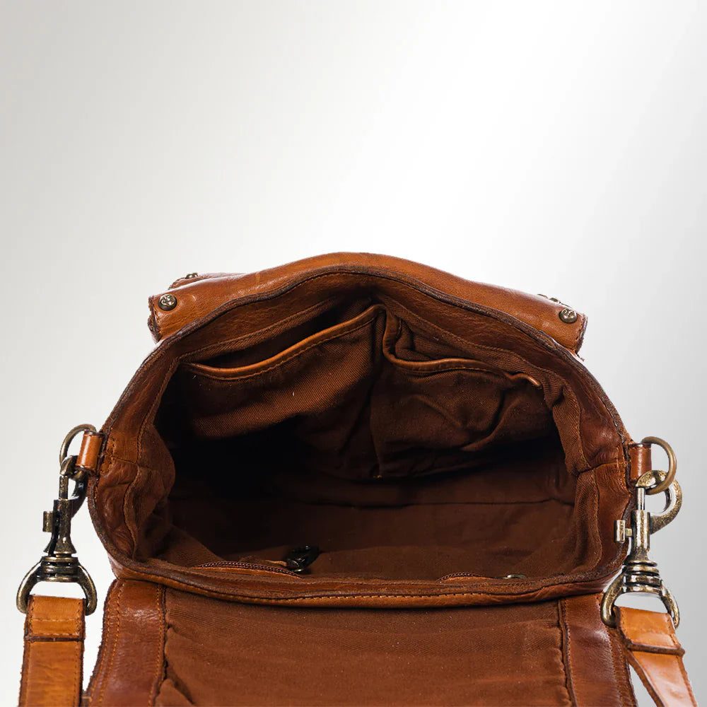 Spaghetti Western Crossbody Messenger Bag SWC164ATAN in tan leather, interior view.