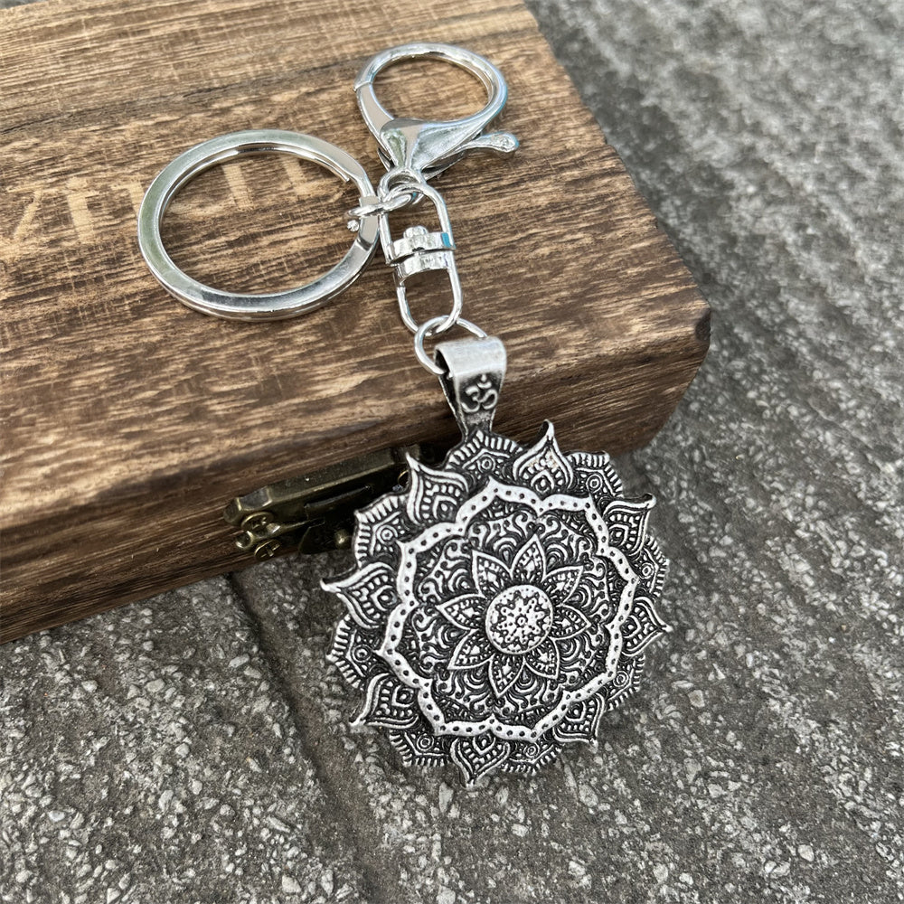 Nostalgia Yoga Lotus Keyring – Mandala Vintage Jewelry