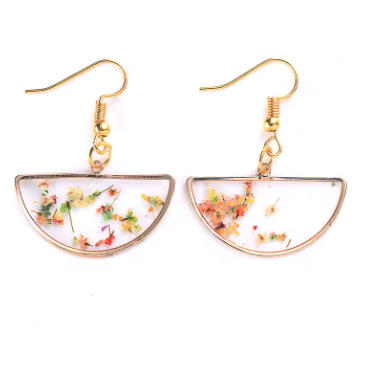 Transparent dried flower pendant resin earrings with geometric half-circle design and gold hooks