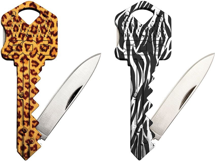 Jungle Key Knife bundle with cheetah and zebra print lockback knives featuring 1.5-inch satin stainless steel blades and compact stainless steel handles.