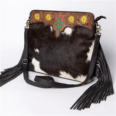 Ohlay Medium Crossbody Bag KBA101