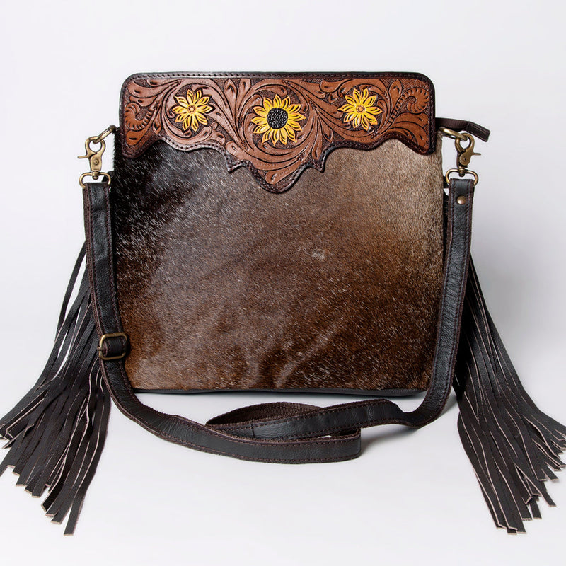 Ohlay Medium Crossbody Bag KBA102