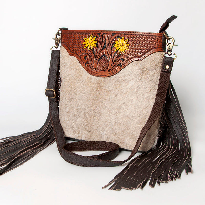 Ohlay Medium Crossbody Bag KBA117