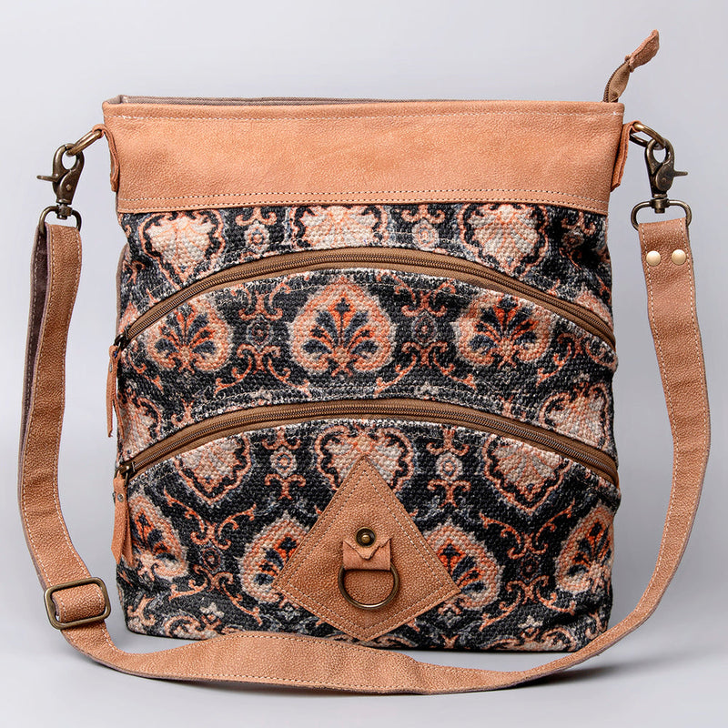 Ohlay Crossbody Bag KB477