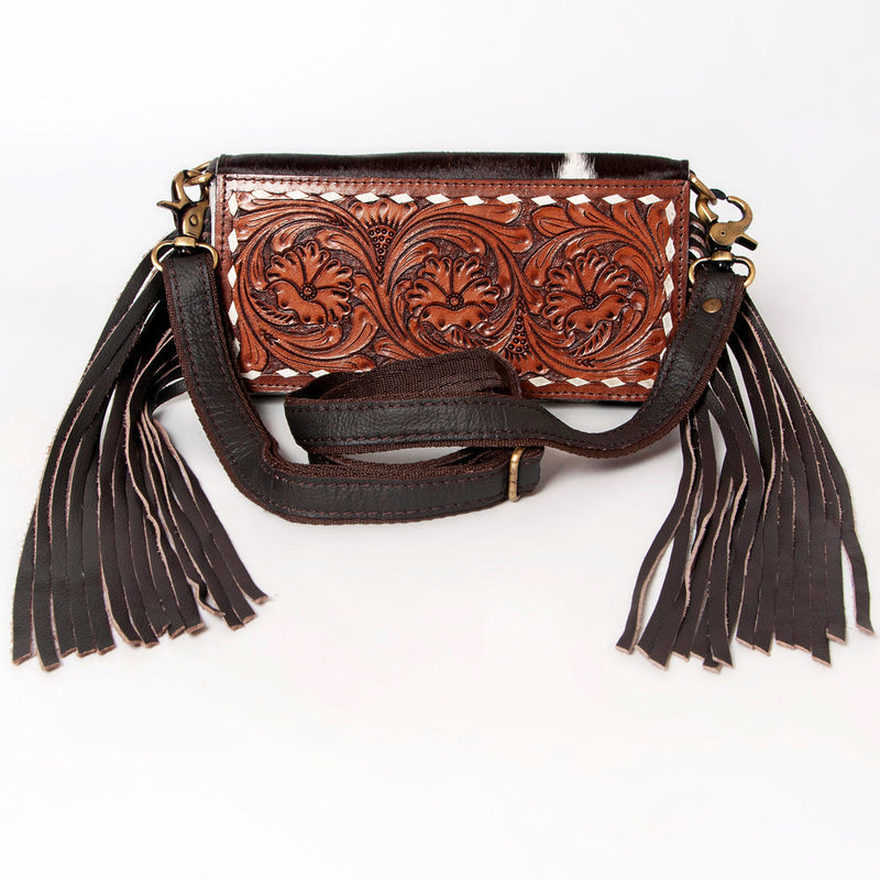 Ohlay Medium Crossbody Bag KBA128