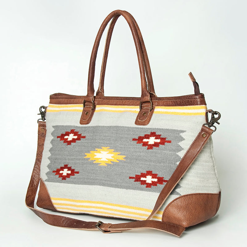 American Darling Tote Handbag ADBG833C