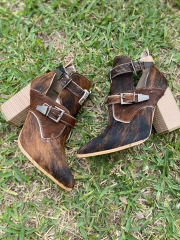 matt cowhide boot